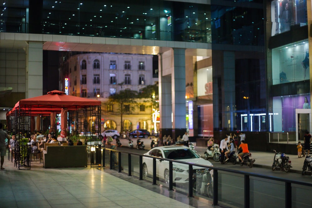 Emerald Hotel Hanoi 2/72