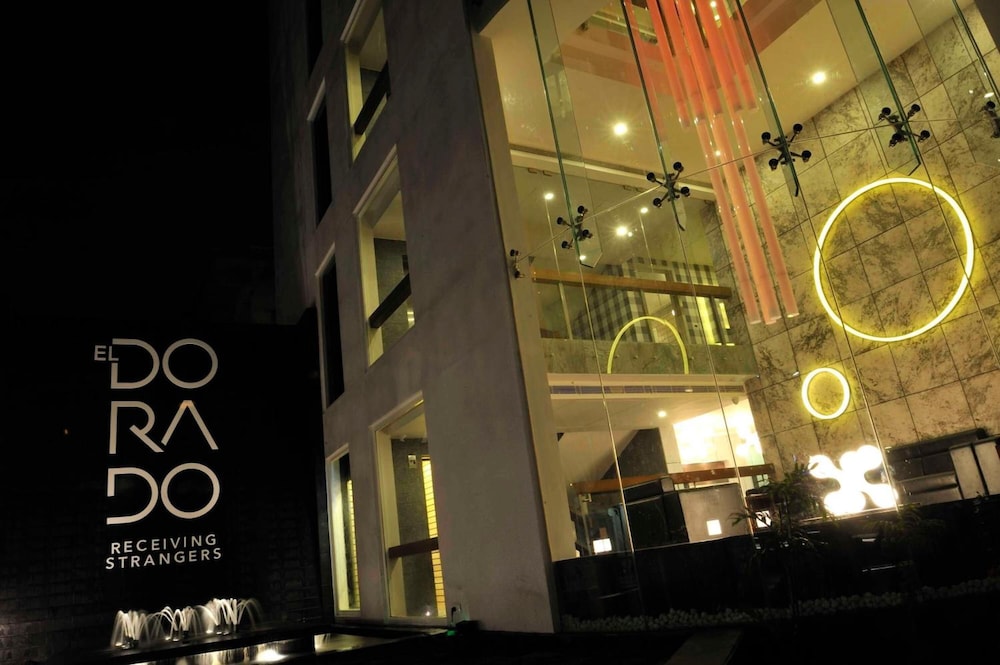 Hotel El Dorado 5/50