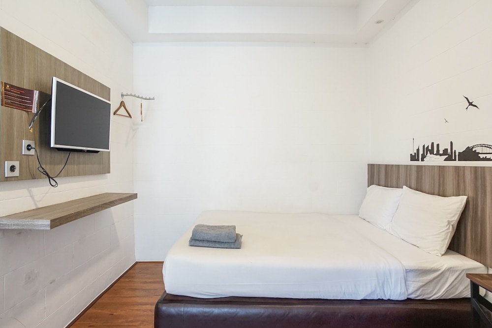 Hotel Sanrina Makassar 33/70