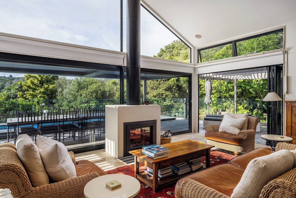 The Point Villas 28/39