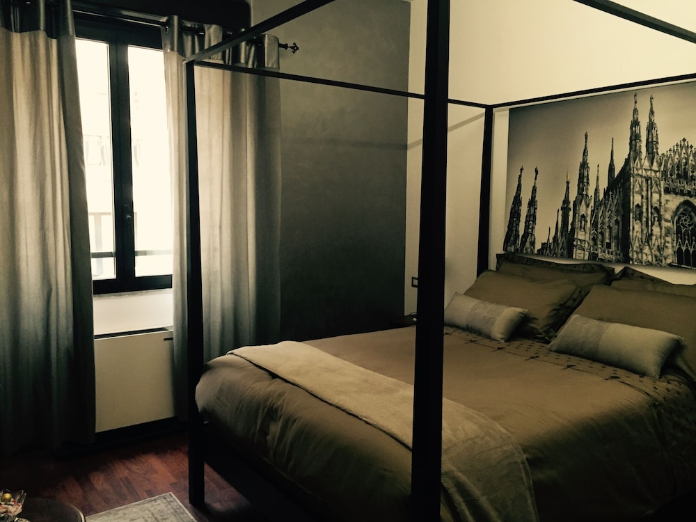 Atmos Luxe Navigli Hostel & Rooms 8/47
