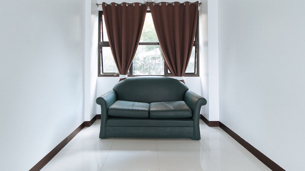 Reddoorz San Antonio Makati 40/49