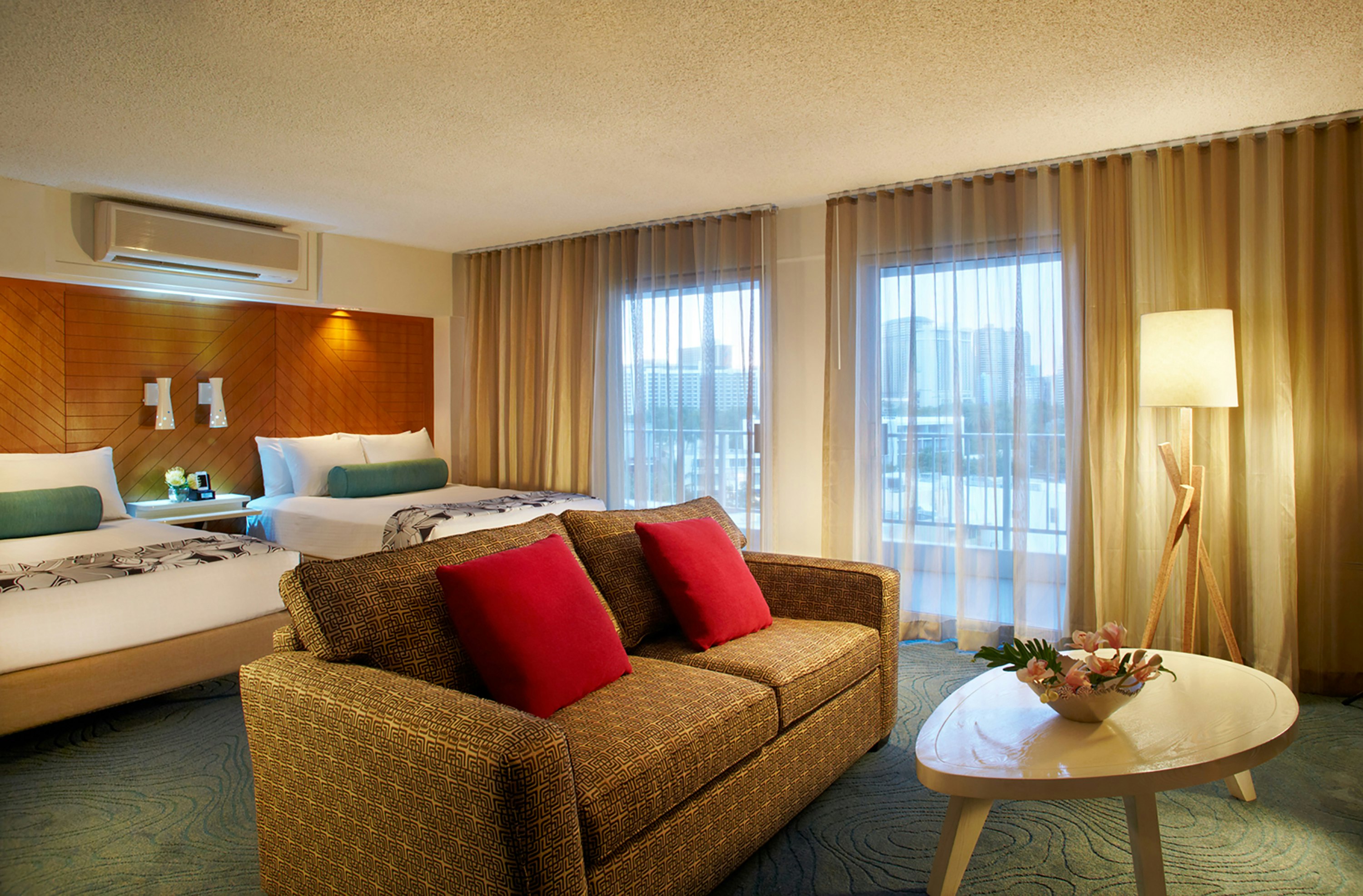 Oasis Hotel Waikiki 22/37