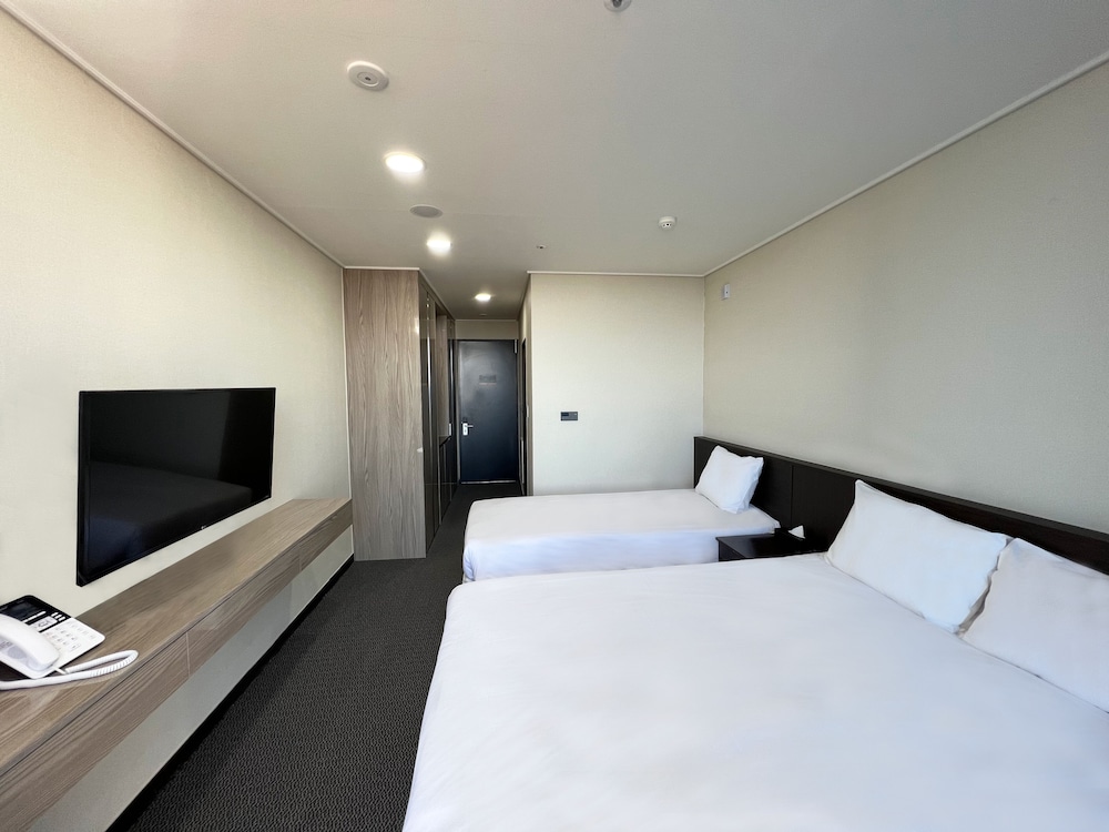 RIVIERA VERIUM HOTEL 14/40