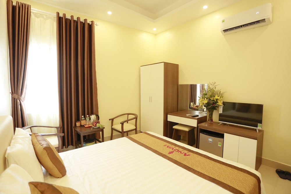 Anova 2 Hotel 26/33