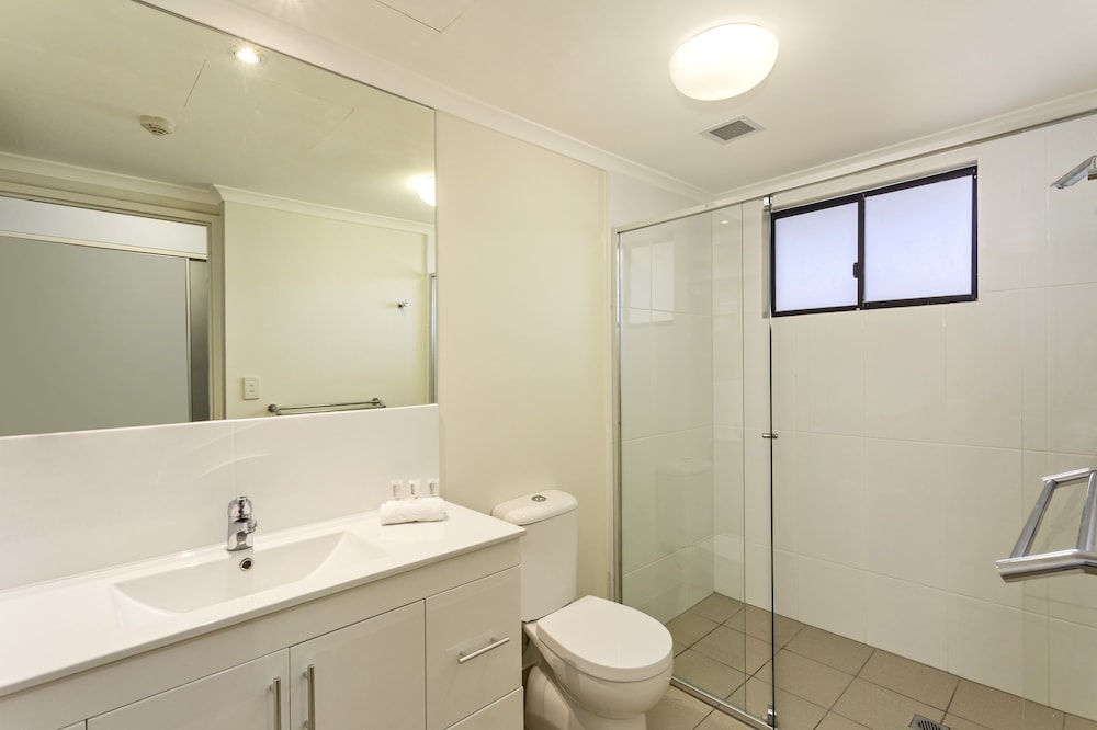 MainStay Suites Townsville 43/47