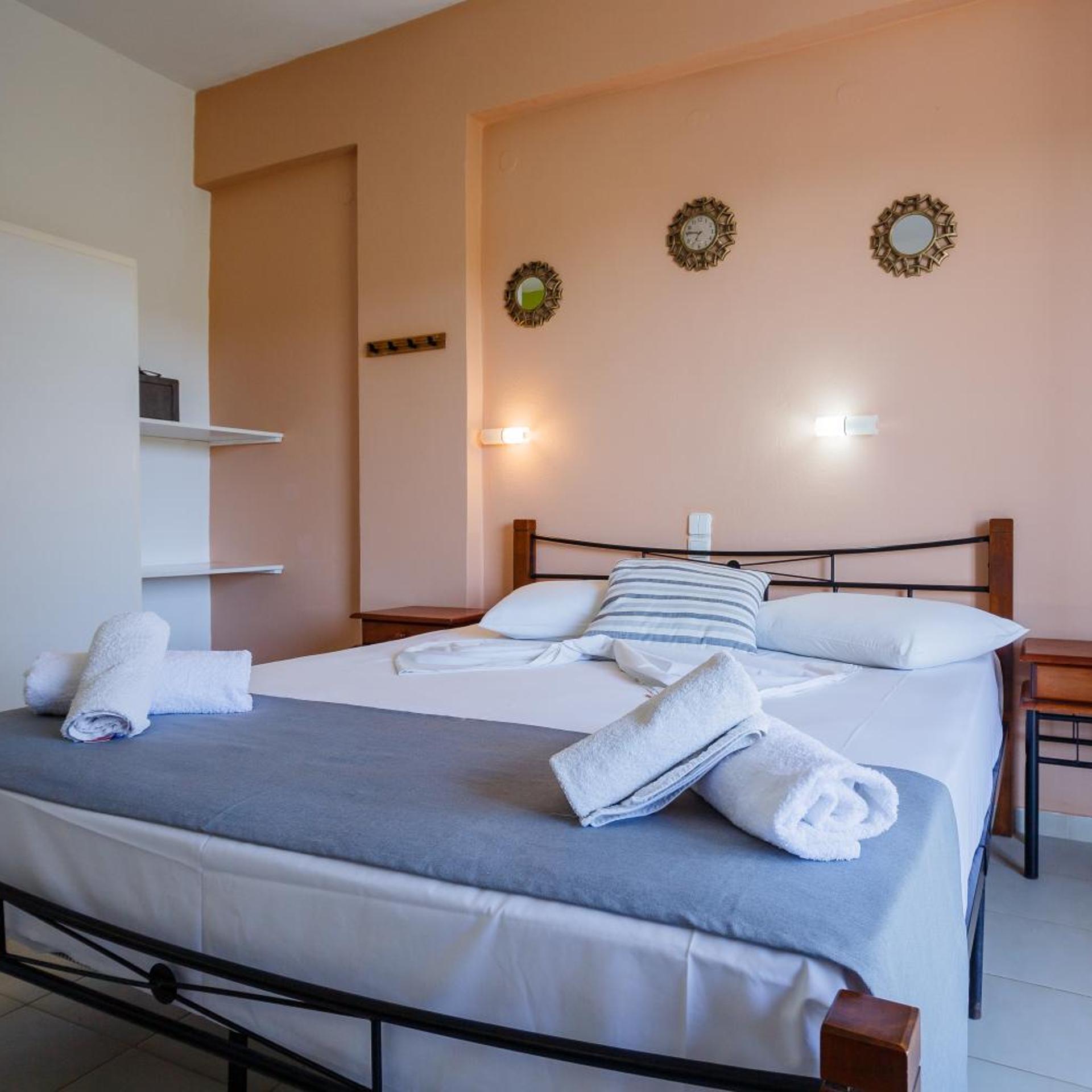 Kyprianos Aparthotel 21/60