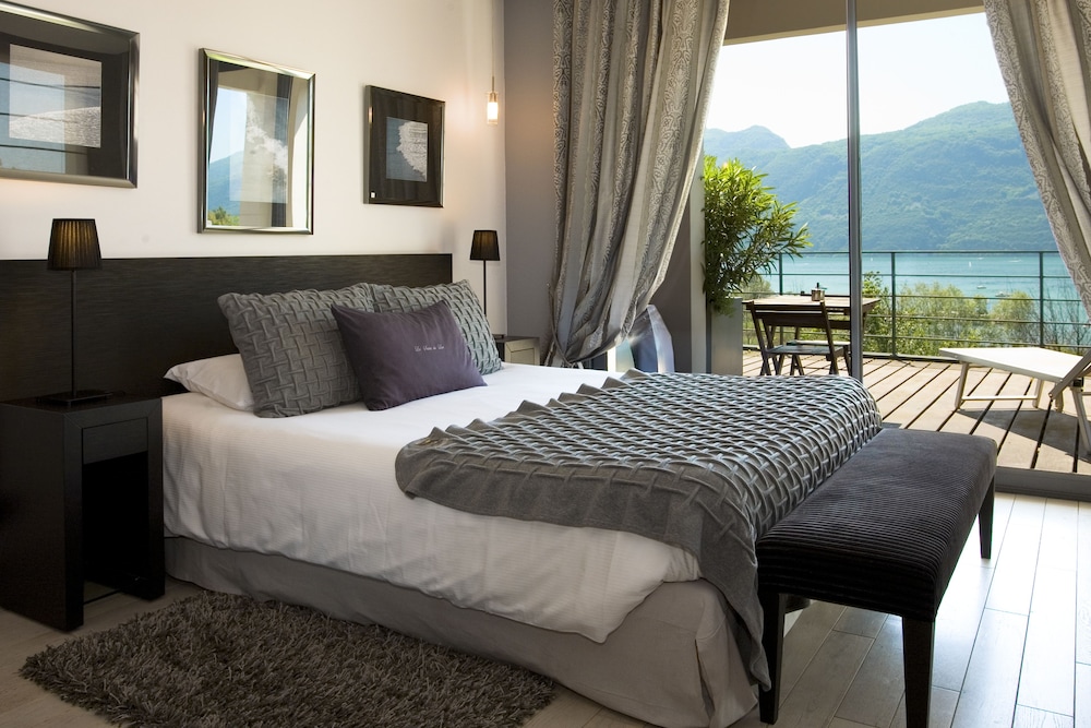 Les Suites Du Lac 14/50