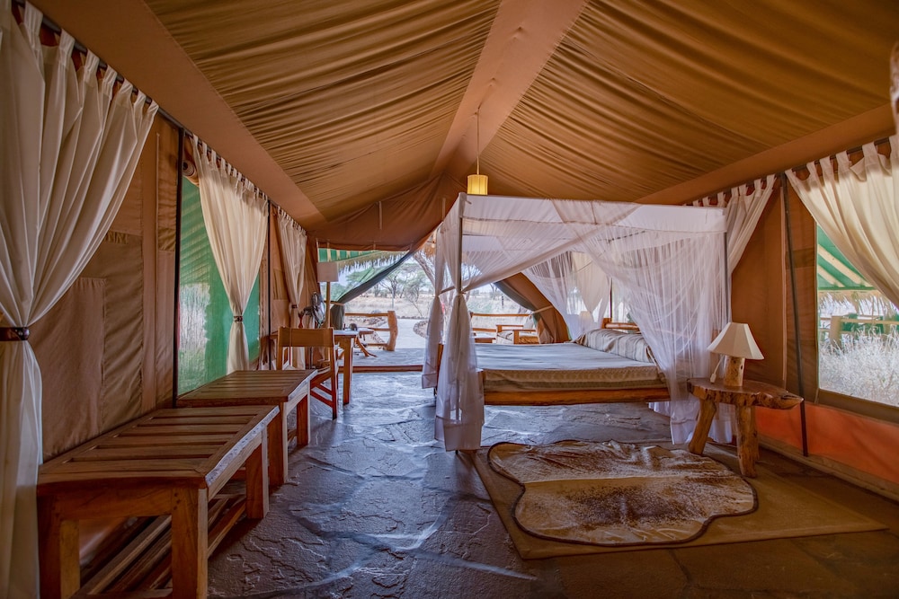 Kibo Safari Camp 12/50