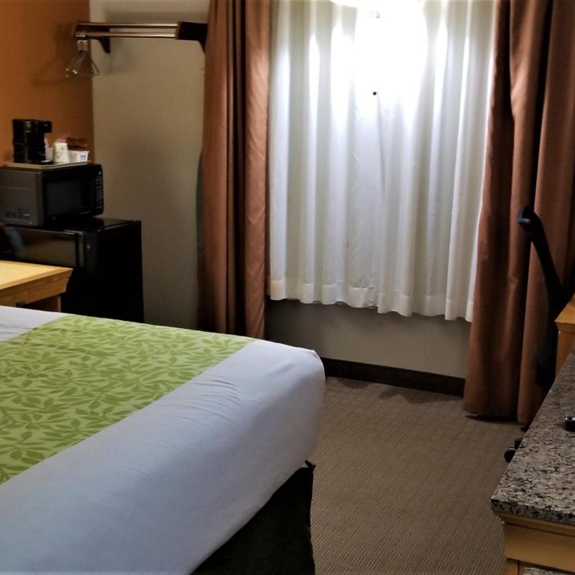 Lyons Inn 7/17