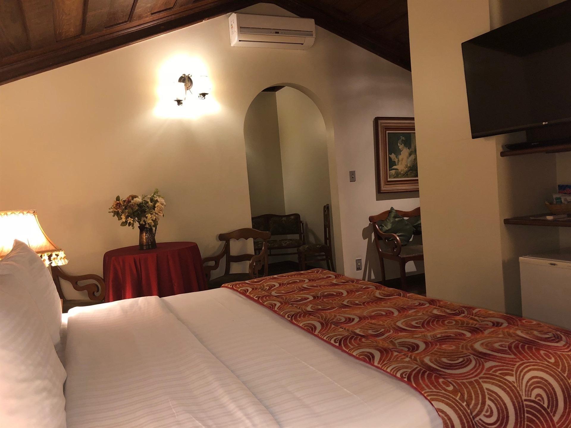 Villa, Suite