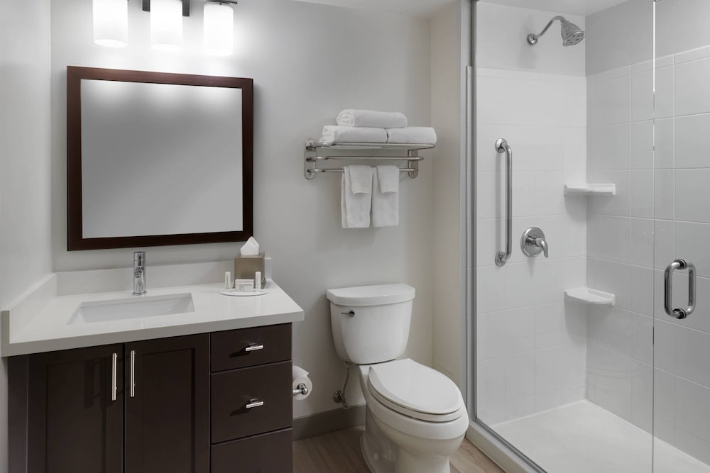 TownePlace Suites by Marriott Mississauga – Airport Corporate Centre 63/63
