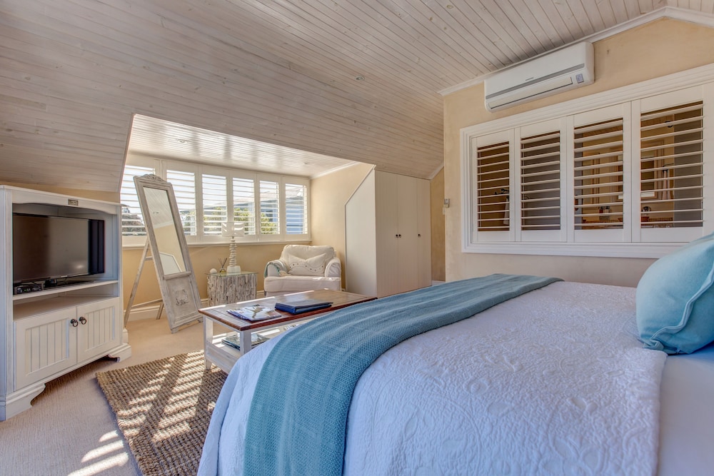 Amanzi Island Boutique Hotel 22/77