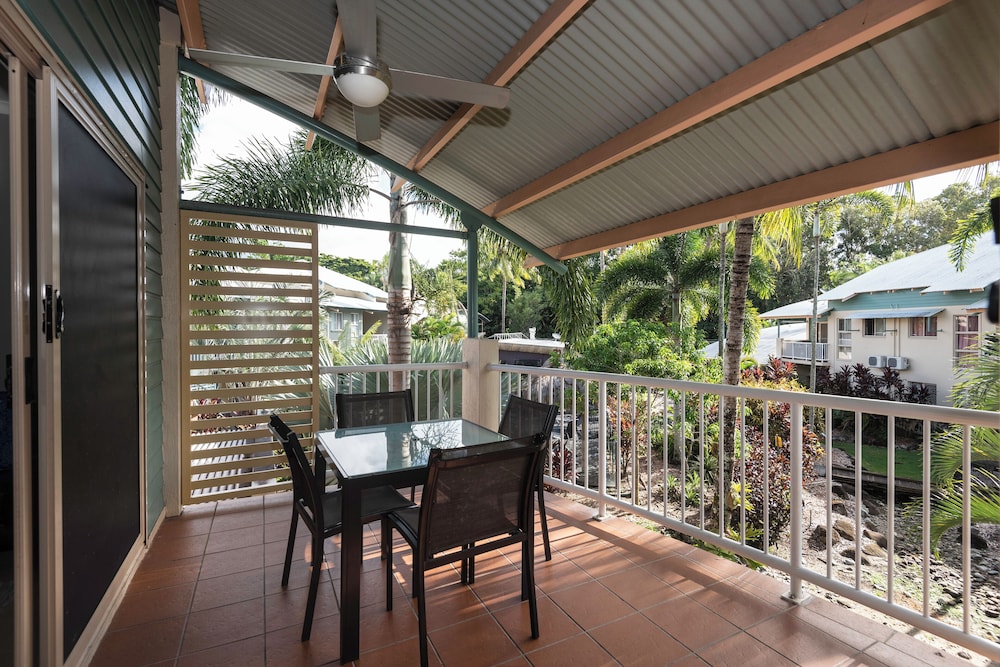 Marlin Cove Resort 58/72