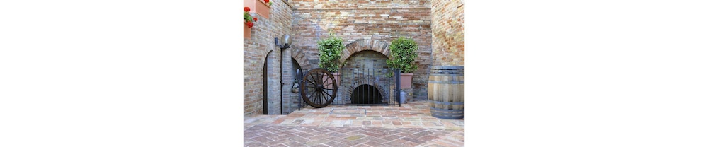 Albergo Diffuso Borgo Montemaggiore 61/63