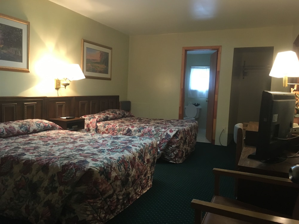 Budget Inn Clearfield 12/56