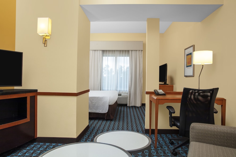 Fairfield Inn & Suites by Marriott Augusta 42/51