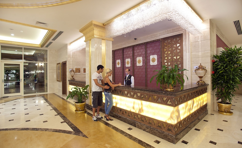 Diamond Excellence Resort & Spa 7/65
