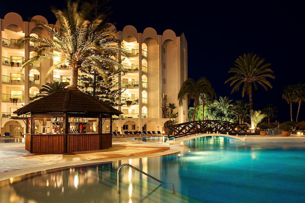 Ona Marinas de Nerja Spa Resort 5/72