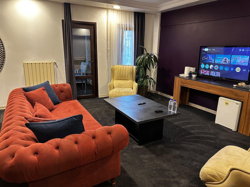 Mavilla Hotel 29/50