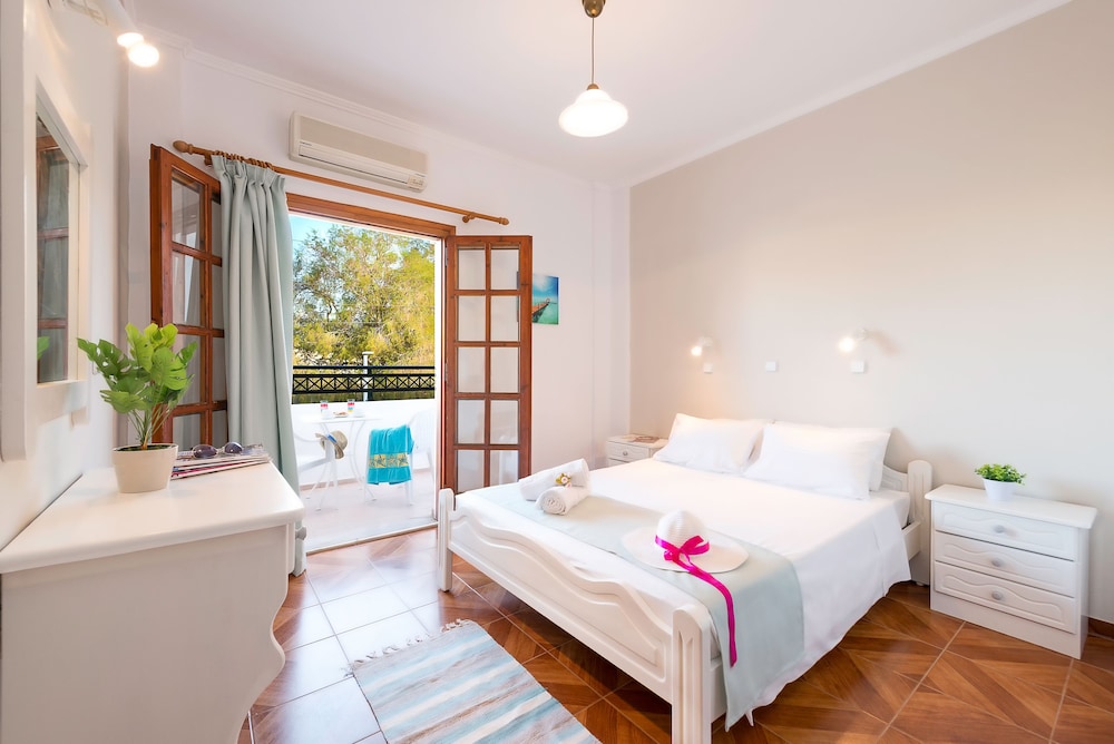 Kostas Apartments 19/48