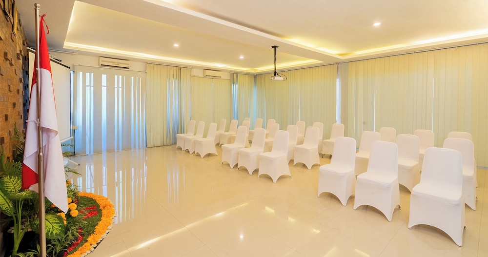 Swiss-Belinn Seminyak 56/59