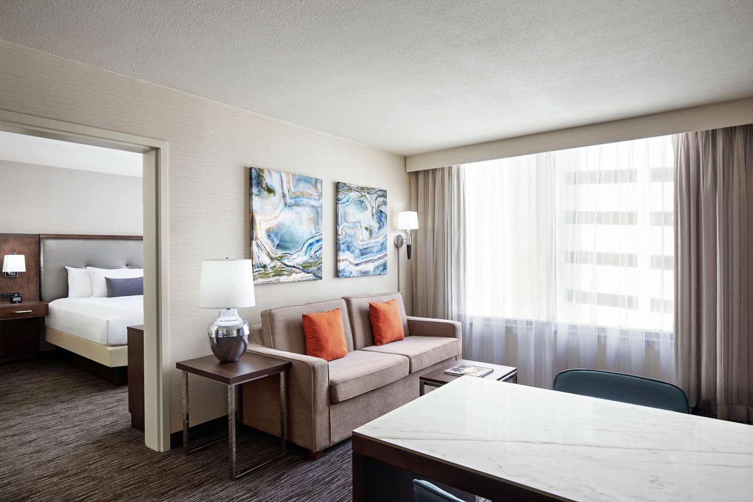 Suite, King Bed, Hot Tub, Embassy Suites Fort Worth Downtown 2/3