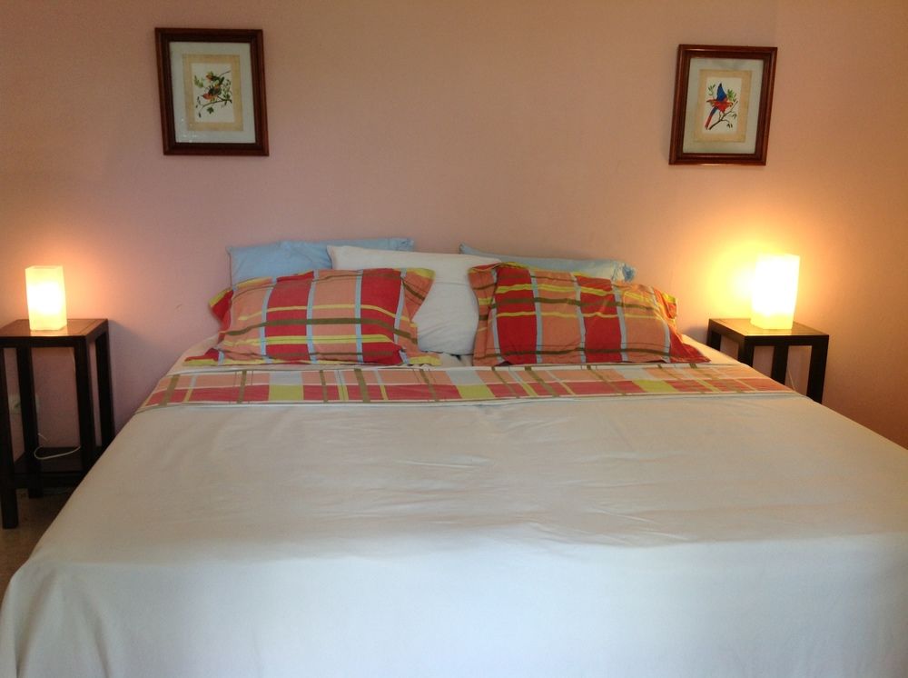 Mansion Giahn Bed and Breakfast 20/35