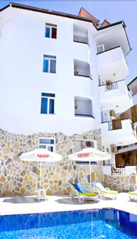 Golden Star Hotel 1/50
