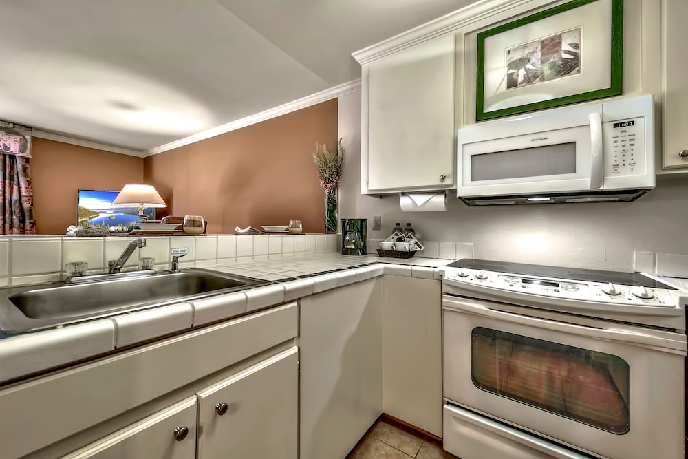 Forest Suites Resort At Heavenly Village 5/31