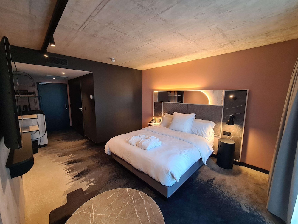 Mercure Hotel Delemont 12/55