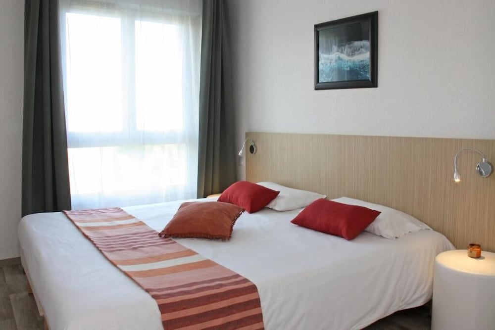 1 Bedroom, Panoramic, Apartment, Twin Beds, Sea View, Sofa