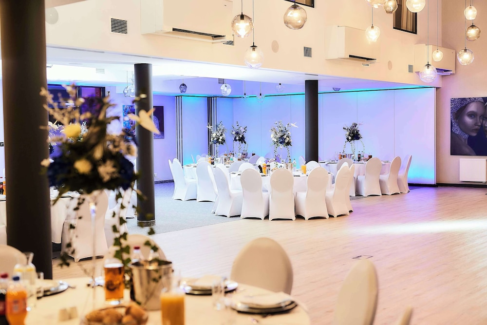 Hotel Tulip Inn Zyrardow 34/50