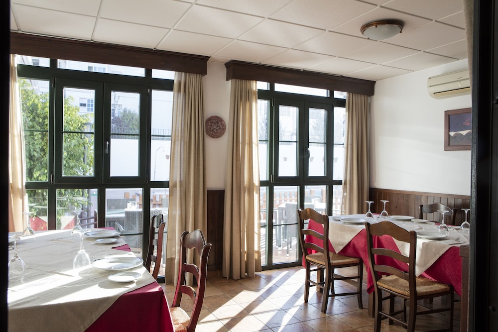 Tugasa Hotel Sierra Y Cal 47/56