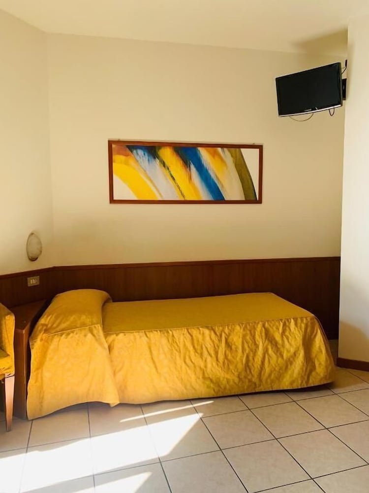 HOTEL SAN SIRO FIERA 7/41