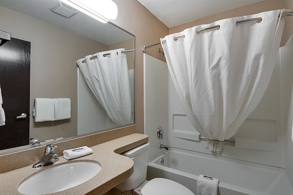 Motel6 McAllen, TX - East 26/60