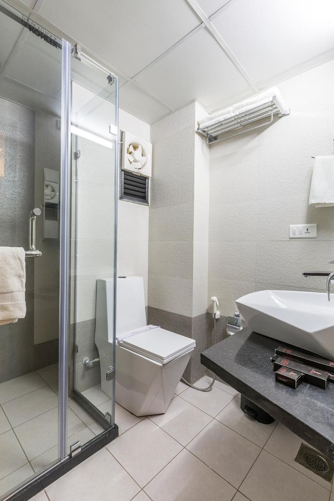 Hotel Prominent Coporate Residency 27/27