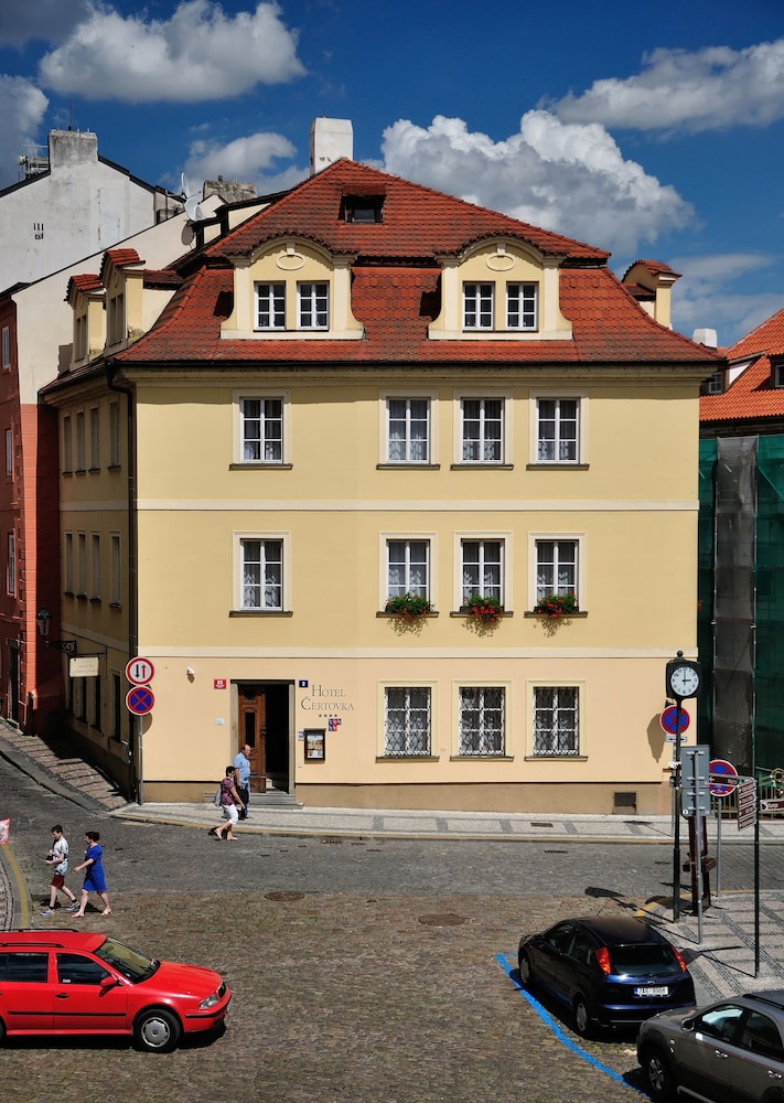 Certovka Hotel 6/50