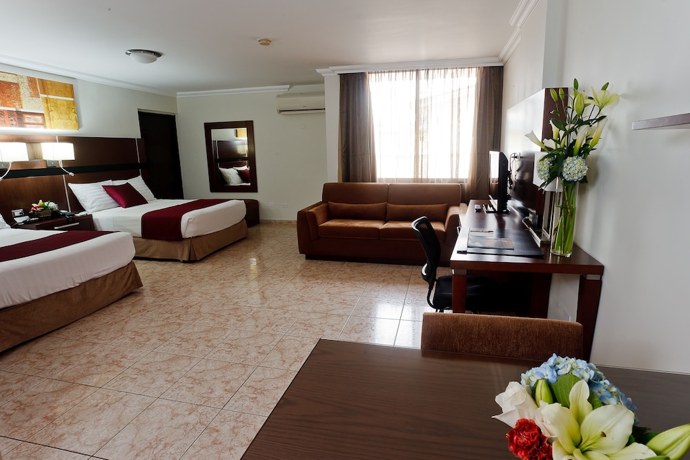 Coral Suites 30/54