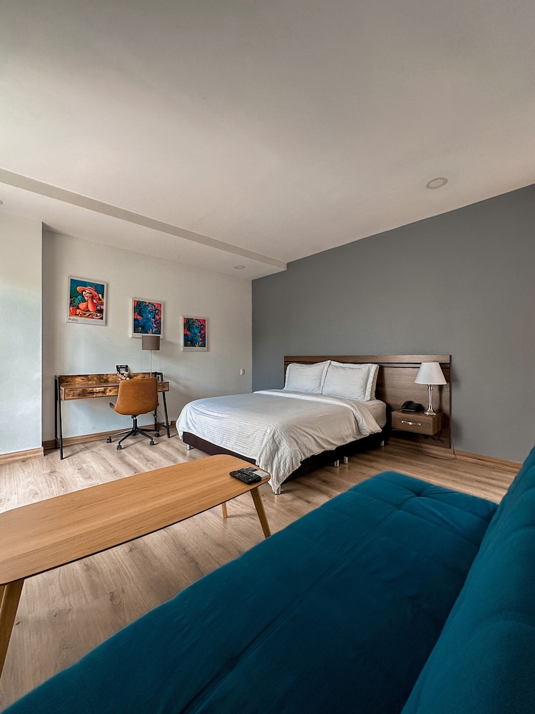 SUPERIOR, DOUBLE BED, BALCONY