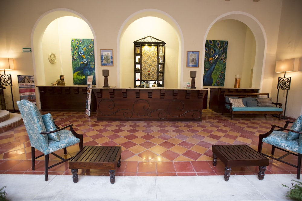 Hotel Merida 11/70