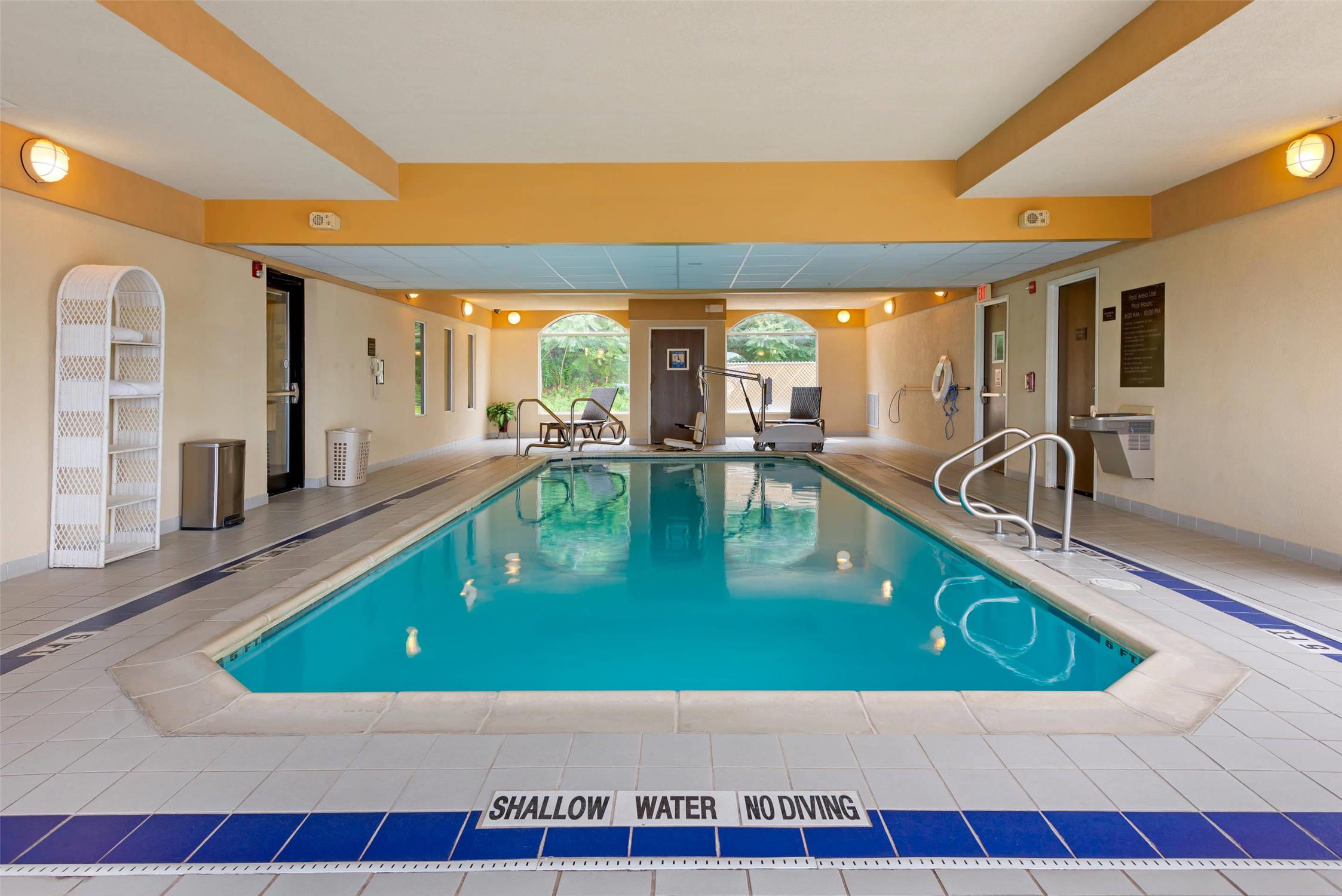 Comfort Inn & Suites Wilkes Barre - Arena 20/37
