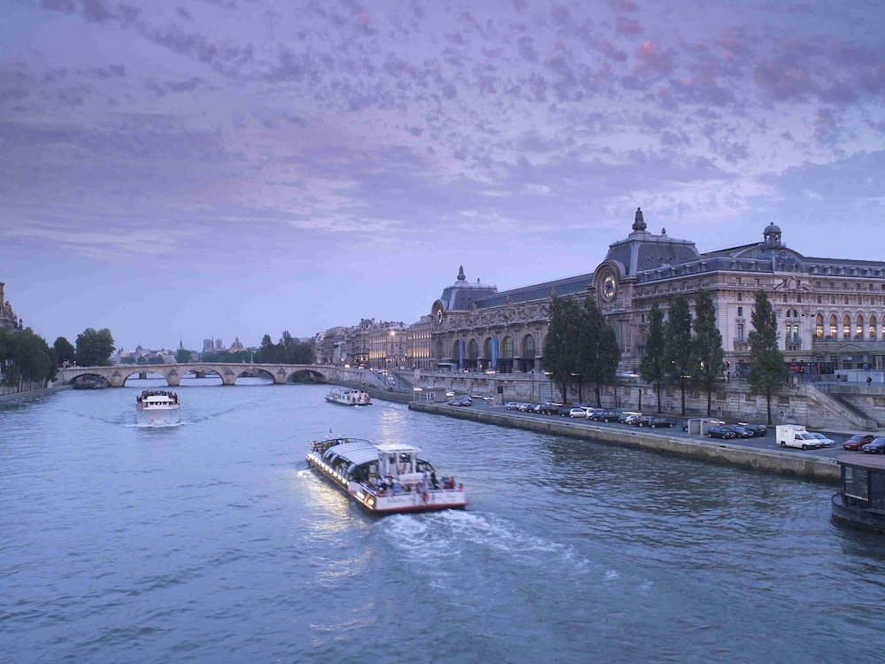 Mercure Paris Opera Garnier 67/71