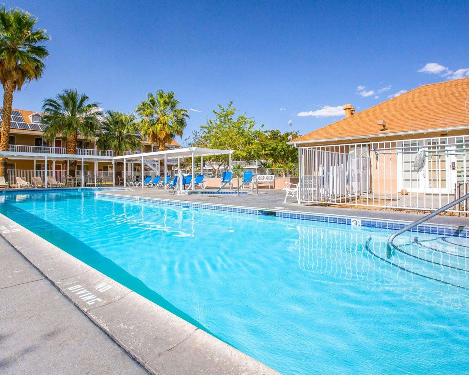 Clarion Inn Near China Lake Naval Station 43/43