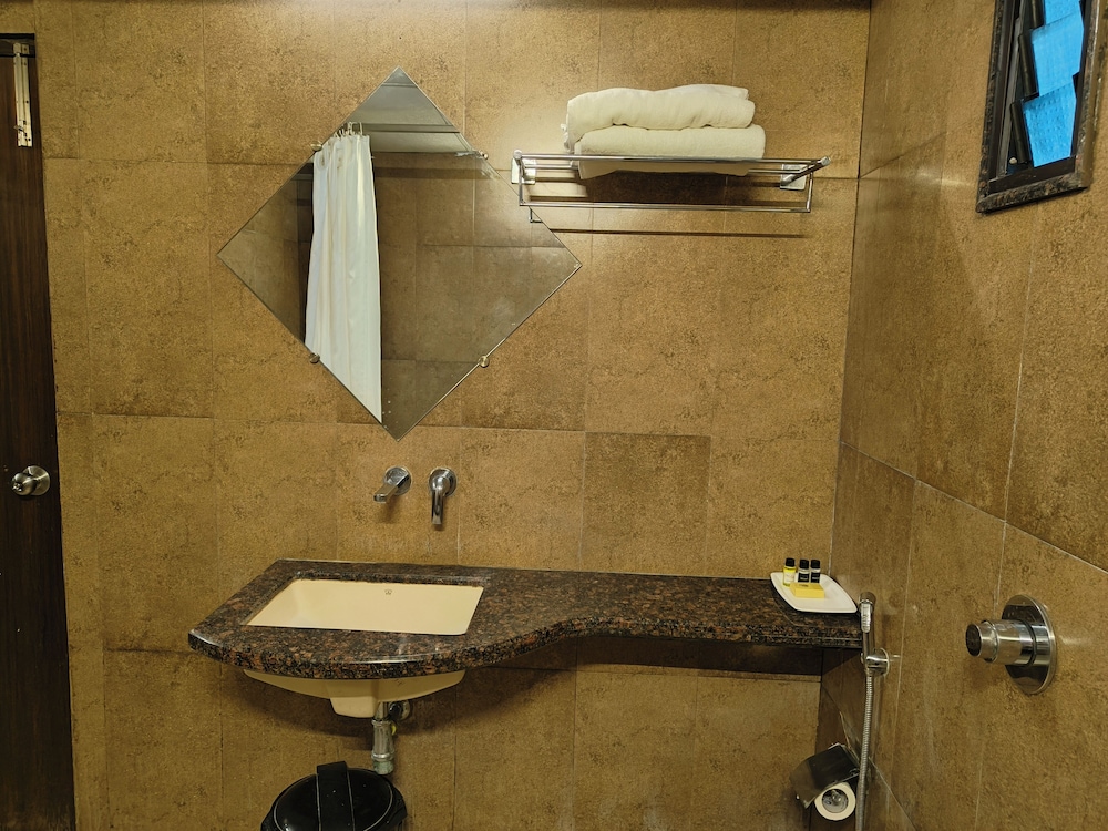 HOTEL HERITAGE 2001 26/26