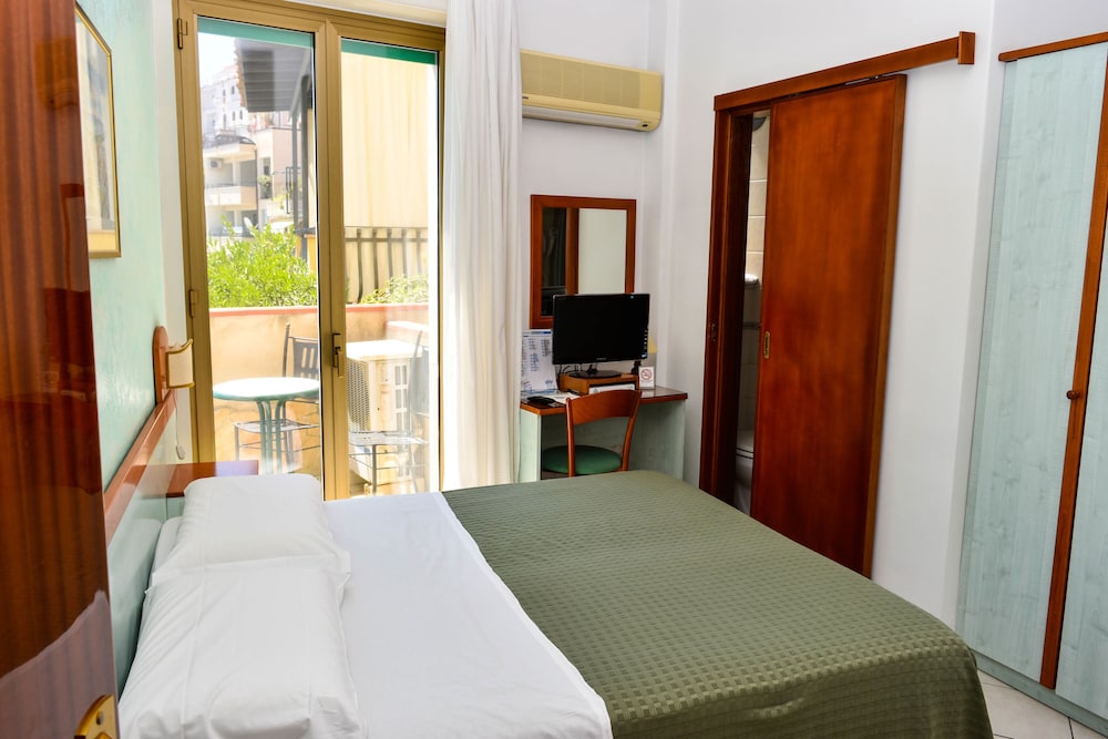 Hotel Condor 34/71