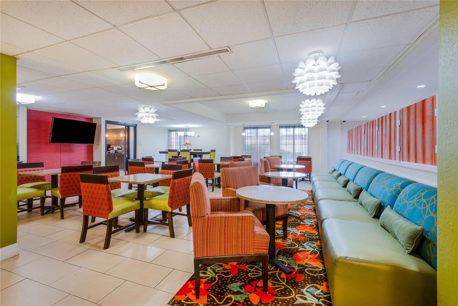 La Quinta Inn & Suites Summersville / New River National Park 28/47