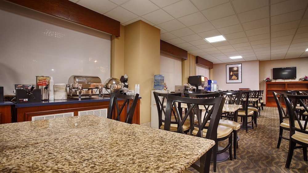 Best Western Potomac Mills 32/35