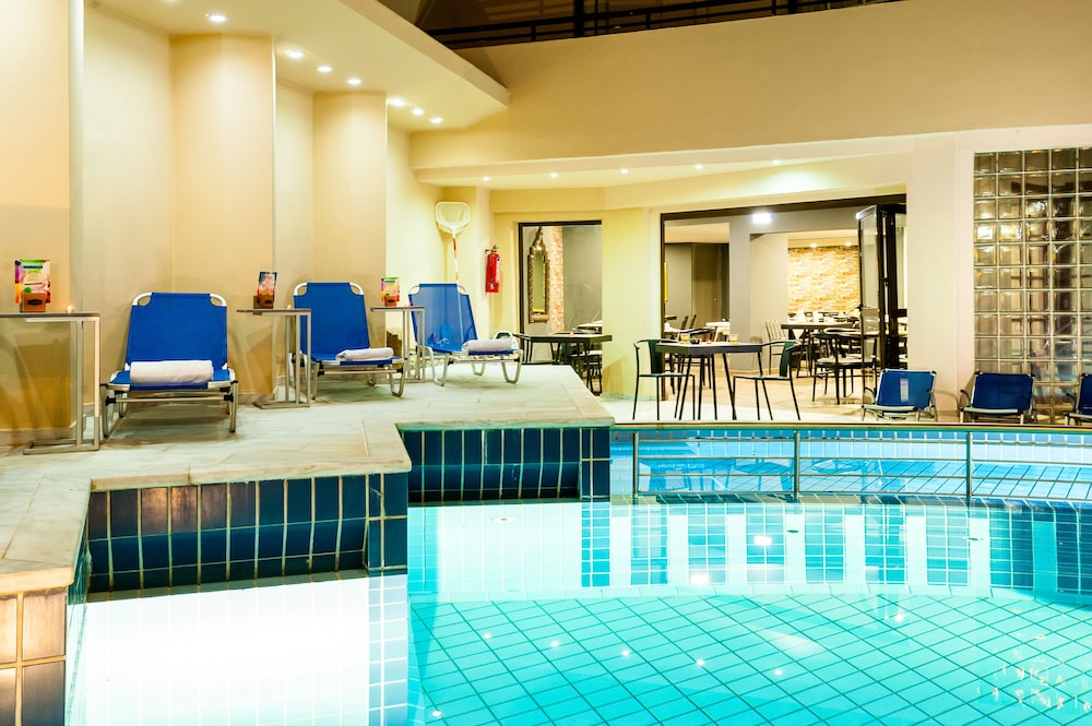 Elina Hotel Apartments 37/79
