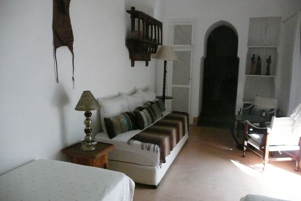 Dar Nabila 27/48